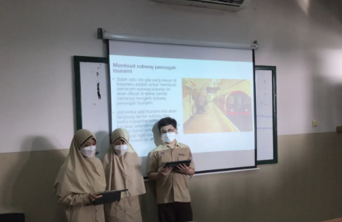 Meningkatkan Semangat Belajar Sains Murid dengan Teknologi Bersama Pak Heri!