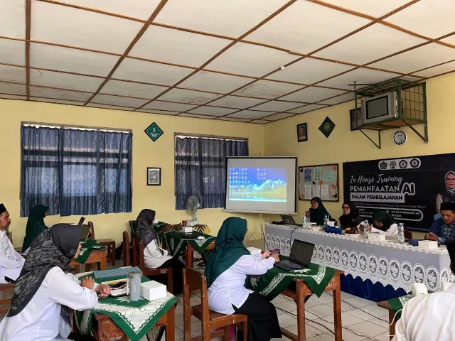 Berbagi materi melalui presentasi