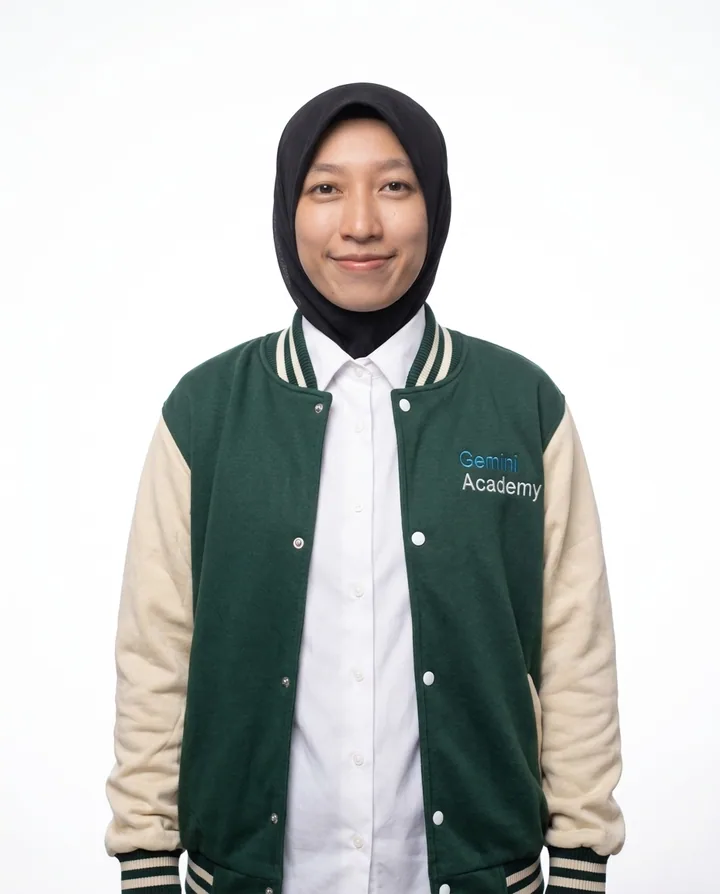 Sufiyarif'Ul Achidah, S.Pd. — foto varsity
